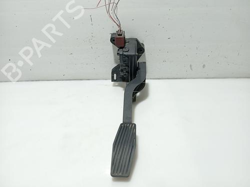 Pédale OPEL CORSA C (X01) 1.2 (F08, F68) (75 hp) 31100948