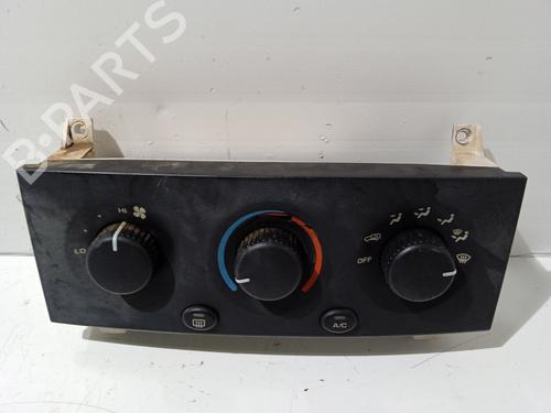 Used Climate control Climate control 19010666 19010666