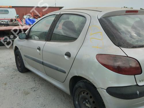 Steering wheel controls PEUGEOT 206 Hatchback (2A/C) 2.0 HDI 90 | BP31107132E15 