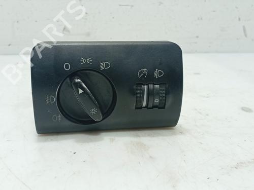 headlight-switch-audi-a6-c5-4b2-4b4-1997-1998-1999-2000-2001-2002-2003-2004-2005-34231503 main image