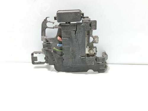 Sikringsdåse VW POLO V (6R1, 6C1) 1.4 (6R1) (85 hp) 31101677