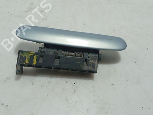 Used Rear left exterior door handle Rear left exterior door handle 37719646 37719646