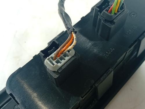 Left front window switch PEUGEOT 407 (6D_) 1.6 HDi 110 (6D9HZC, 6D9HYC) | BP39962590I27 - Image 6