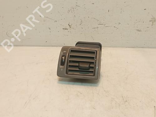 Used Air vent Air vent VOLVO V50 (545) 2.0 D (136 hp) 33928621 33928621