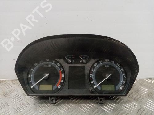 Used Instrument cluster Instrument cluster 38198396 38198396