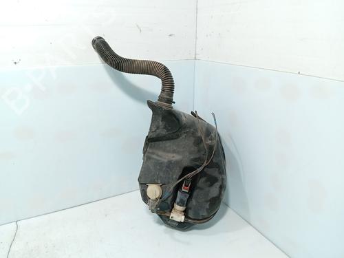 Used Windscreen washer tank Windscreen washer tank CHRYSLER VOYAGER IV (RG, RS) 2.4 (151 hp) 36675292 36675292