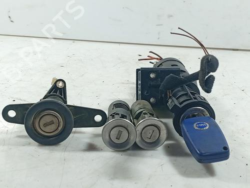 Used Ignition barrel Ignition barrel FIAT STILO (192_) 1.9 JTD (192_XF1A) (80 hp) 40092681 40092681