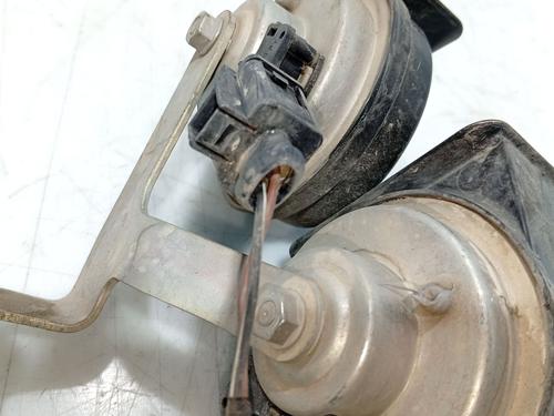 Horn SEAT LEON (5F1) 1.6 TDI | BP36406850E13 - Image 7