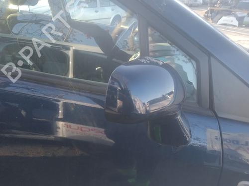 Right front fog light TOYOTA COROLLA Verso (ZER_, ZZE12_, R1_) 2.2 D-4D (AUR10_, AUR10R) | BP23218471C31 