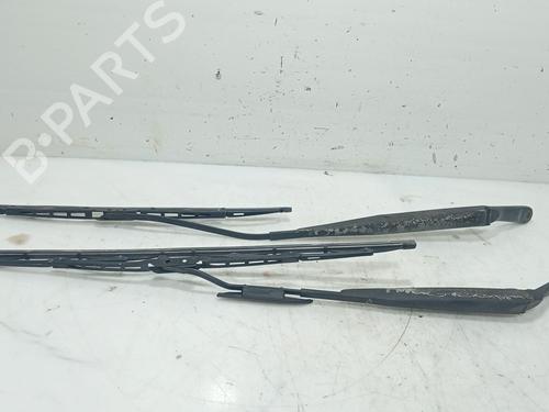 Used Front windshield wiper arm Front windshield wiper arm HYUNDAI SANTA FÉ I (SM) 2.0 CRDi (113 hp) 35979738 35979738