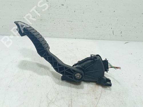 Pedale Pedale RENAULT LAGUNA II (BG0/1_) 1.9 dCi (BG1A, BG1W, BG0G) (110 hp) 36527166 36527166