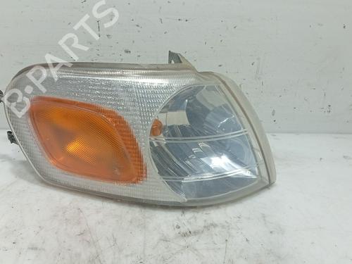 Used Right front indicator Right front indicator 18986977 18986977