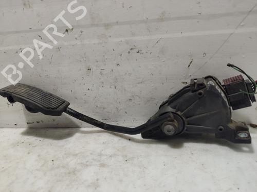 Used Pedal NISSAN ALMERA II Hatchback (N16) [2000-2025]  31098617