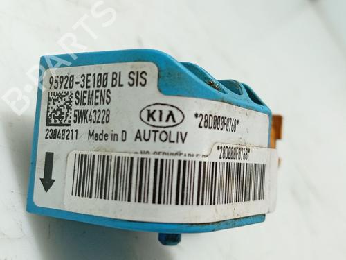 Electronic sensor KIA SORENTO I (JC) 2.5 CRDi 4WD | BP31706455M84