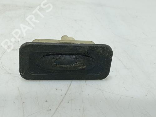 tailgate-handle-renault-megane-iii-hatchback-bz01_-b3_-2008-32686755 main image