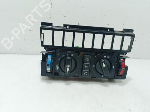 AC-Styringsenhed/Manøvreenhed MERCEDES-BENZ E-CLASS (W124) E 300 D (124.131) (136 hp) 32305658