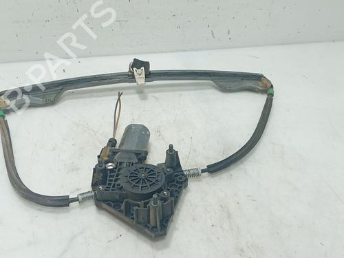 Alzacristallo anteriore sinistro Alzacristallo anteriore sinistro RENAULT CLIO II (BB_, CB_) 1.2 (BB0A, BB0F, BB10, BB1K, BB28, BB2D, BB2H, CB0A,... (58 hp) 37413932 37413932