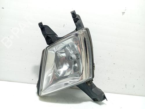 Used Left front fog light PEUGEOT 407 (6D_) 2.0 HDi 135 (6DRHRH, 6DRHRE, 6DRHRG, 6DRHRJ) (136 hp) 31105694