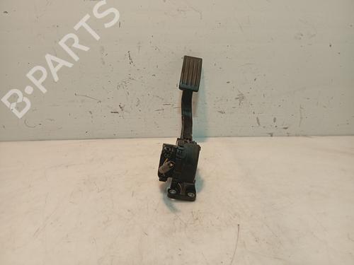 Used Pedal Pedal VOLVO V50 (545) 2.0 D (136 hp) 33928601 33928601