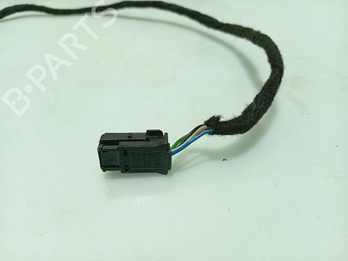 Left mirror PEUGEOT 307 SW (3H) 1.6 HDI 90 | BP31103358C26