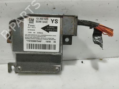 Used ECU airbags OPEL MERIVA A MPV (X03) 1.3 CDTI (E75) (75 hp) 18995209