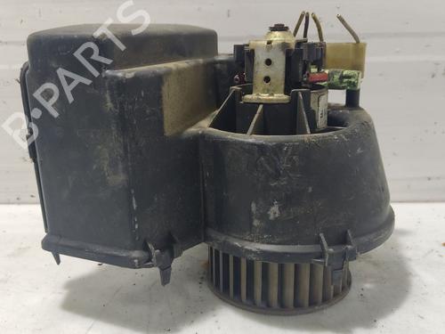 Moteur de chauffage VW POLO CLASSIC (86C, 80) 1.3 Cat (55 hp) 31100996