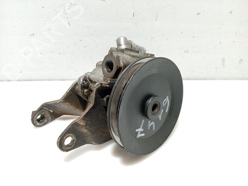 Używane Pompa wspomagania kierownicy NISSAN PRIMERA Hatchback (P11) 2.0 TD (90 hp) 31106668