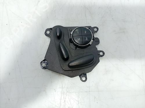 Used Switch Switch MERCEDES-BENZ E-CLASS T-Model (S211) E 320 T CDI (211.226) (204 hp) 36105874 36105874