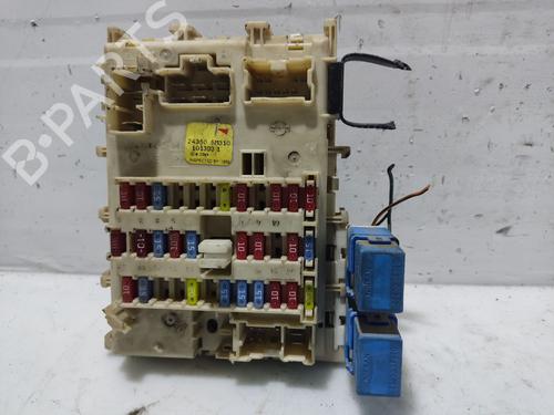 Used Fuse box NISSAN ALMERA II (N16) [2000-2025]  31098982