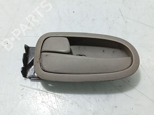 front-left-interior-door-handle-hyundai-trajet-fo-20-crdi-1999-2000-2001-2002-2003-2004-2005-2006-2007-2008-18992039 main image