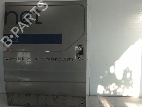 Used Right slide door Right slide door 37668000 37668000