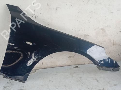 Used Right front fenders Right front fenders BMW 5 (E60) 525 d (177 hp) 34448508 34448508