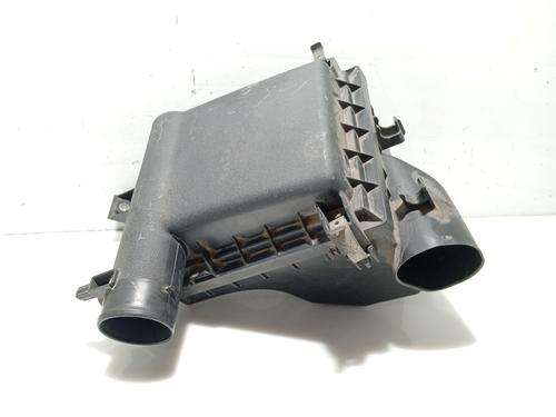 Used Air filter box TOYOTA AURIS Estate (_E18_) 1.8 Hybrid (ZWE186_, ZWE186R, ZWE186H) (136 hp) 31107979