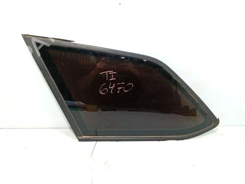 rear-left-quarter-glass-seat-leon-5f1-2012-2013-2014-2015-2016-2017-2018-2019-2020-2021-36220398 main image