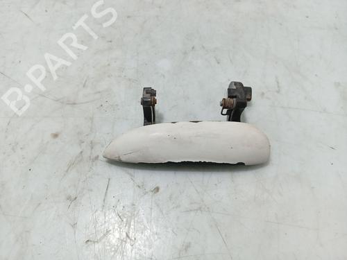 rear-left-exterior-door-handle-kia-rio-i-hatchback-dc-2000-2001-2002-2003-2004-2005-2006-31132119 main image