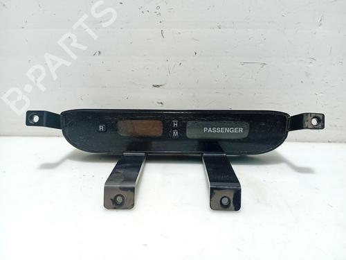 Used Display monitor KIA CARENS III MPV (UN) 2.0 CRDi 140 (140 hp) 31105089