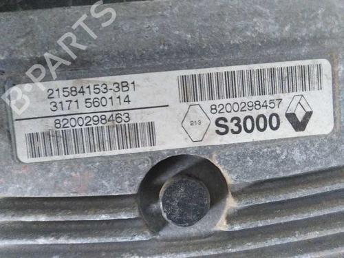 Used Engine control unit (ECU) RENAULT MEGANE II (BM0/1_, CM0/1_) [2001-2012]  23541269