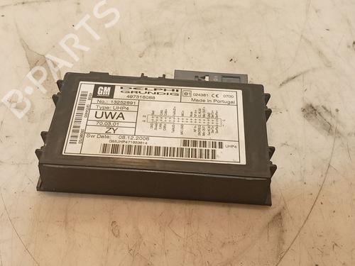 electronic-module-opel-astra-h-a04-2004-2005-2006-2007-2008-2009-2010-2011-2012-2013-2014-36154627 main image