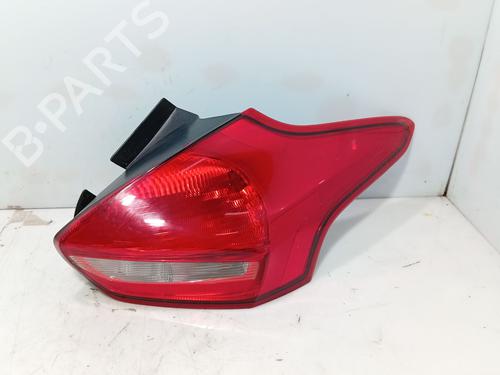 Høyre baklys Høyre baklys FORD FOCUS III 1.0 EcoBoost (125 hp) 39916671 39916671