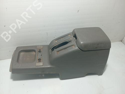 Mittelkonsole NISSAN TERRANO II (R20) 2.7 TD 4WD (101 hp) 31103038