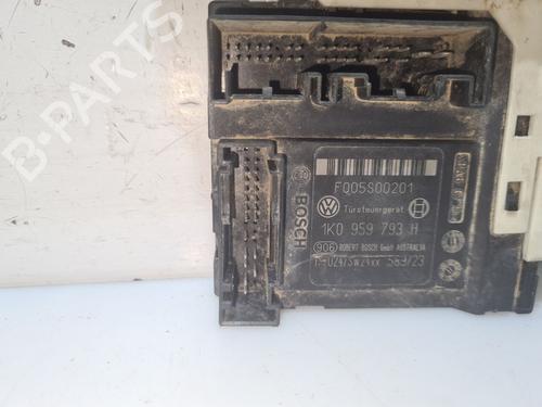 Left front window motor SEAT LEON (1P1)  | BP31109561E21 