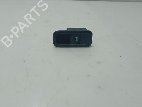 Used Right front window switch SKODA FABIA II (542) [2006-2014]  31109124