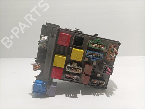 Used Fuse box Fuse box RENAULT LAGUNA II (BG0/1_) 1.6 (103 hp) 22646123 22646123