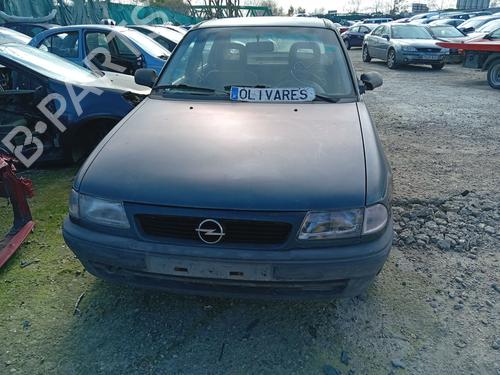 Pièces Détachées Usagées OPEL ASTRA F Saloon (T92) 1.7 TDS (F19, M19) (82 hp) 4421536