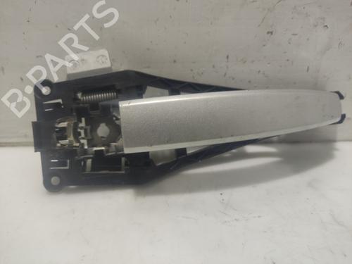 front-right-exterior-door-handle-opel-zafira-zafira-family-b-a05-17-cdti-m75-2005-2006-2007-2008-2009-2010-2011-2012-2013-2014-2015-2016-2017-2018-2019-21175657 main image