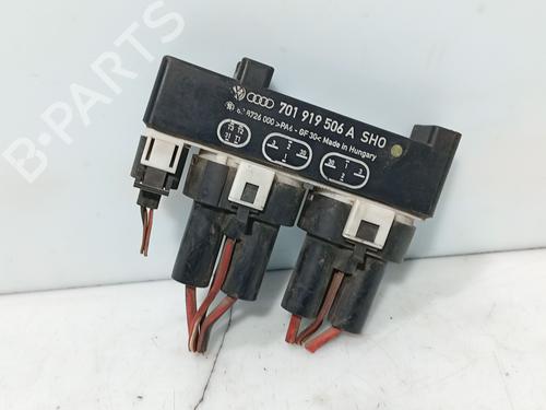 Used Electronic module Electronic module VW TRANSPORTER T4 Van (70A, 70H, 7DA, 7DH) 2.5 TDI (102 hp) 33422070 33422070