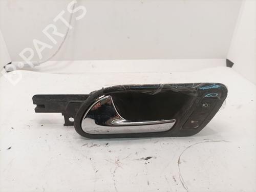 Used Front right interior door handle VW GOLF V (1K1) 1.6 (102 hp) 31106512