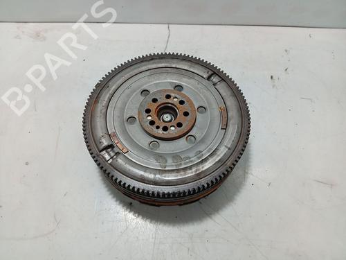 Used Flywheel VW TOUAREG (7LA, 7L6, 7L7) 5.0 V10 TDI (313 hp) 32860617