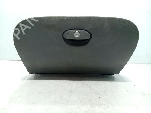 Używane Schowek pasażera CITROËN C5 I (DC_) 1.8 16V (DC6FZB, DC6FZE) (115 hp) 32751186