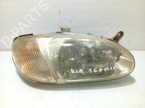 Used Right headlight KIA SEPHIA Saloon (FA) [1992-2001]  31104985